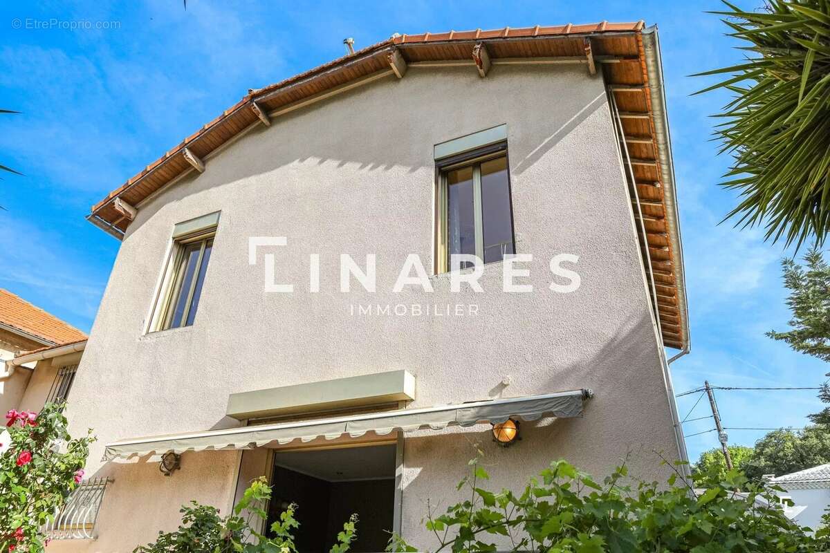 Maison à MARSEILLE-8E