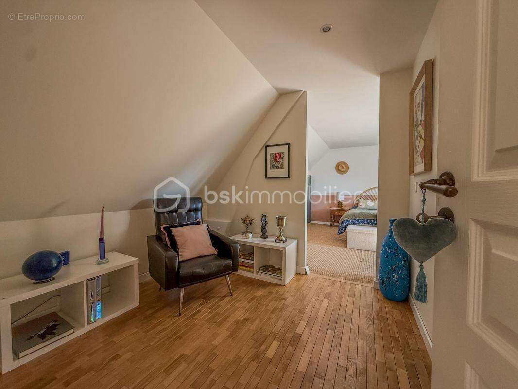 Maison à PONT-L'EVEQUE