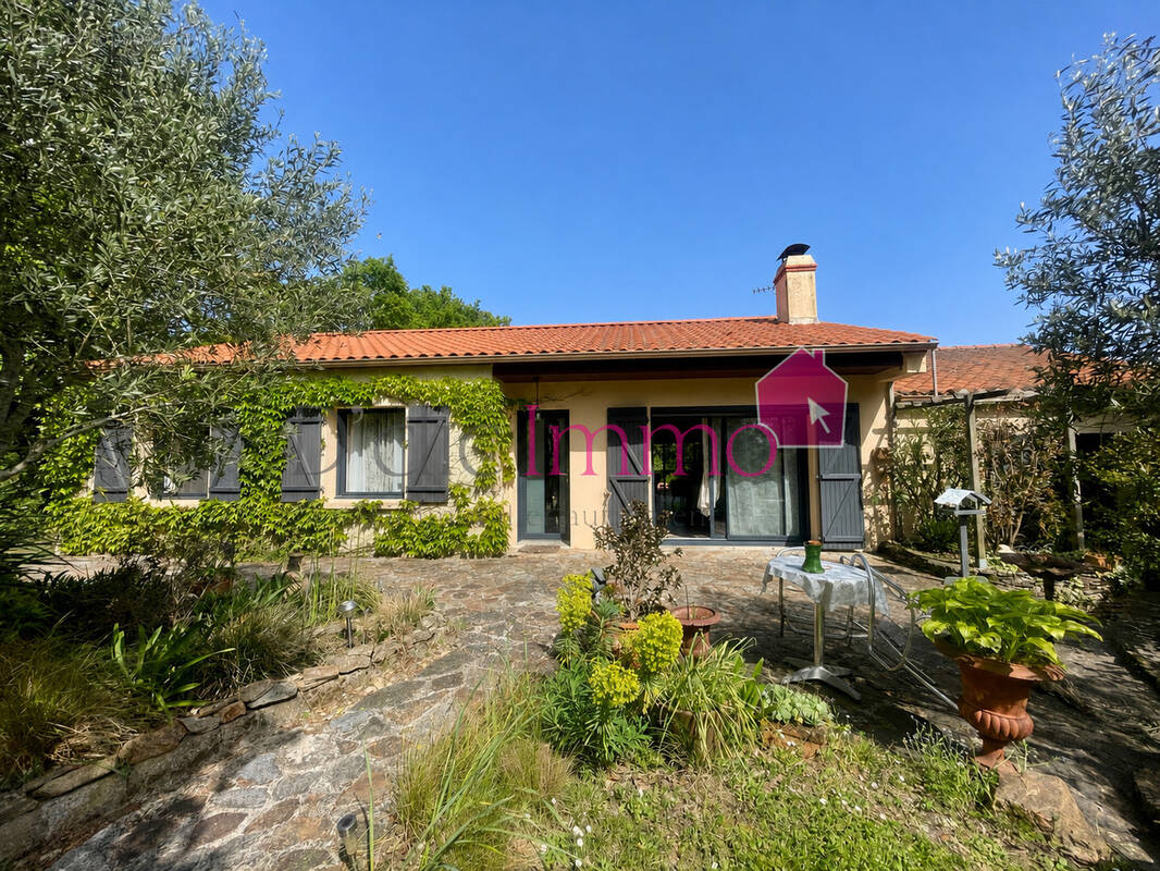 Maison à LA CHAPELLE-HERMIER