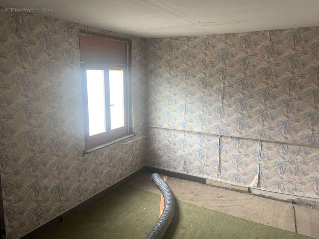 Maison à SAINT-AMAND-LES-EAUX