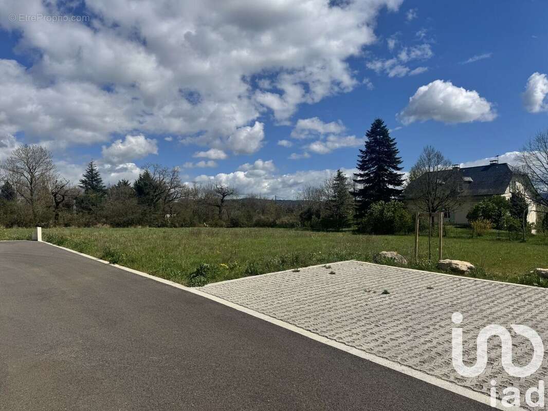 Photo 1 - Terrain à LA LOUBIERE