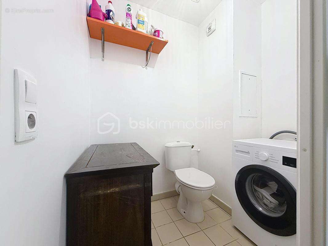Appartement à VERT-SAINT-DENIS