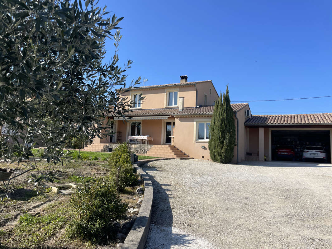 Maison à VAISON-LA-ROMAINE