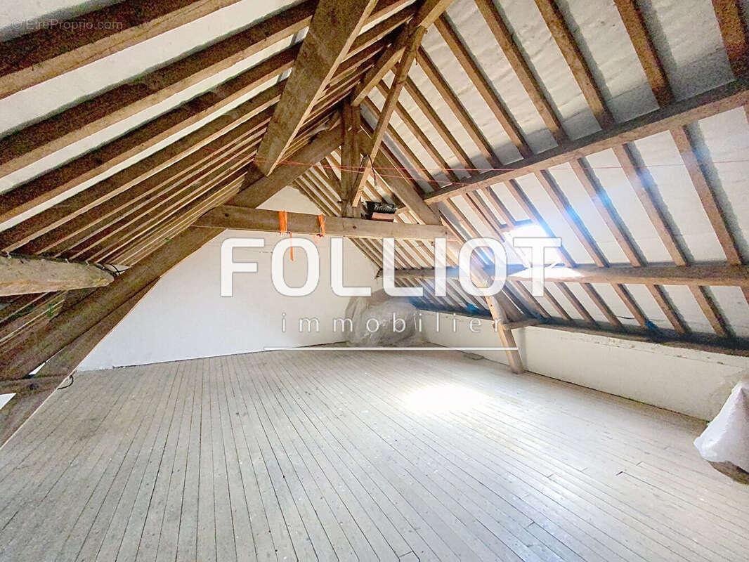 Maison à MENIL-HUBERT-SUR-ORNE