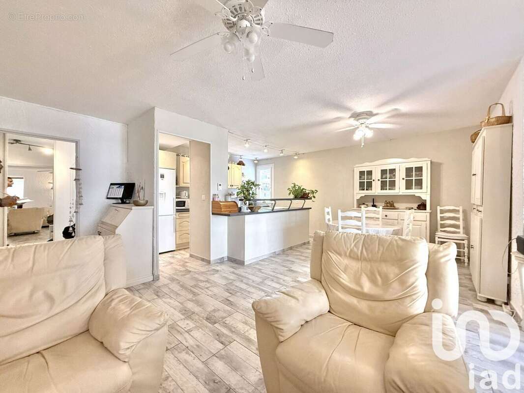 Photo 4 - Appartement à SAINT-LAURENT-DU-VAR