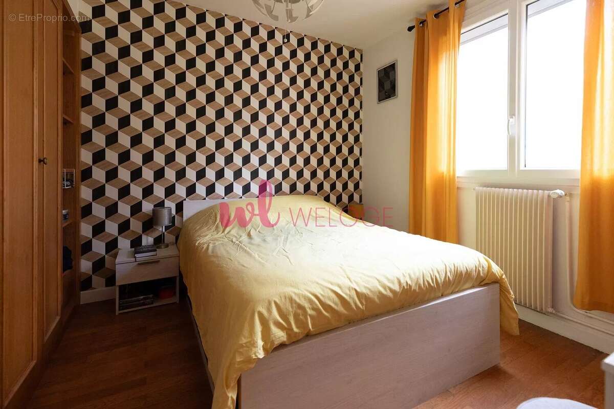 Appartement à SAINTE-FOY-LES-LYON
