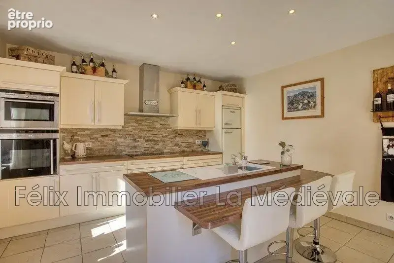 Maison 265 m² à Sarlat-La-Caneda  - photo 3