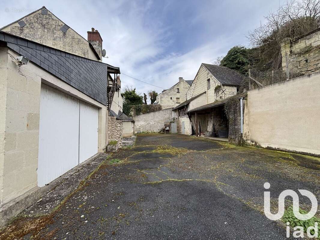 Photo 9 - Maison à SOUZAY-CHAMPIGNY