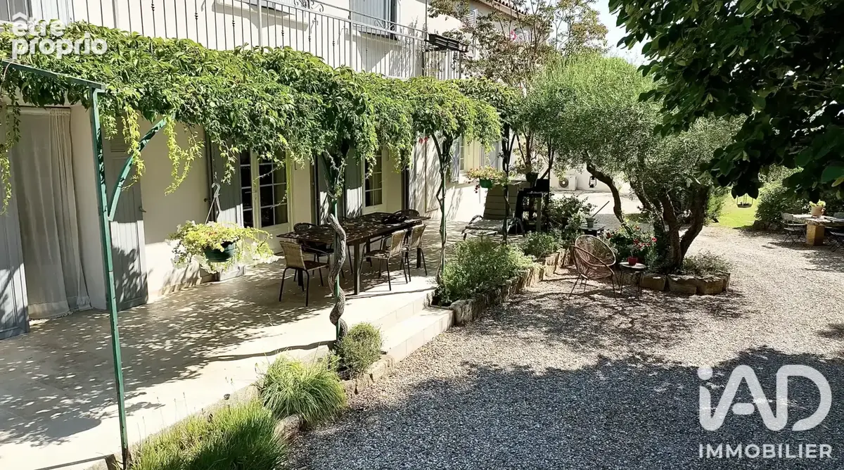 Photo 1 - Maison à ROQUEMAURE