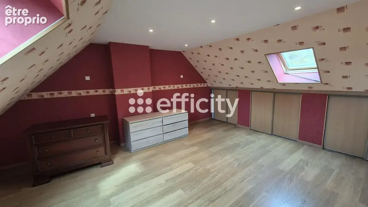 Maison 10 pièces 207 m² à vendre à Mandeville-En-Bessin (14710) - photo 5