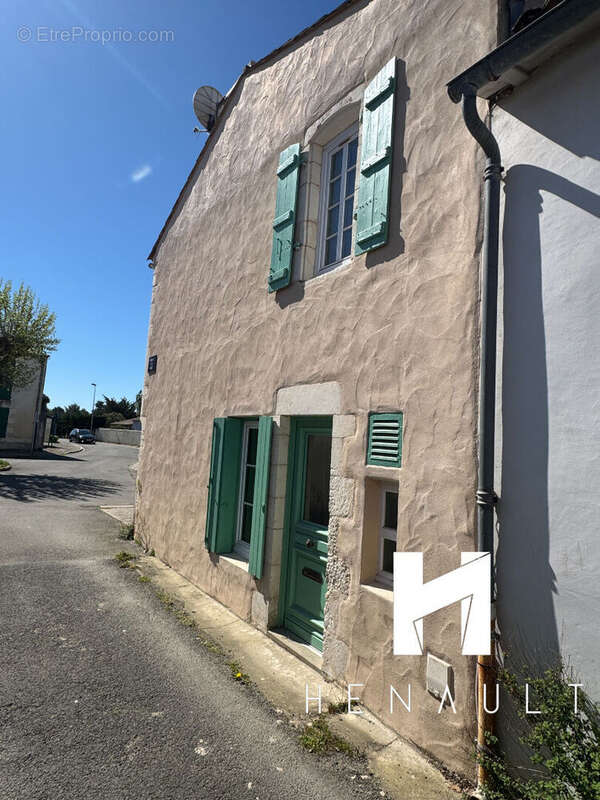 Maison à LE BOIS-PLAGE-EN-RE