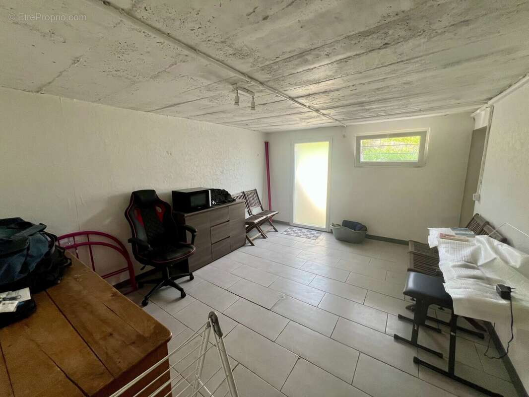 Maison à BRUYERES-LE-CHATEL