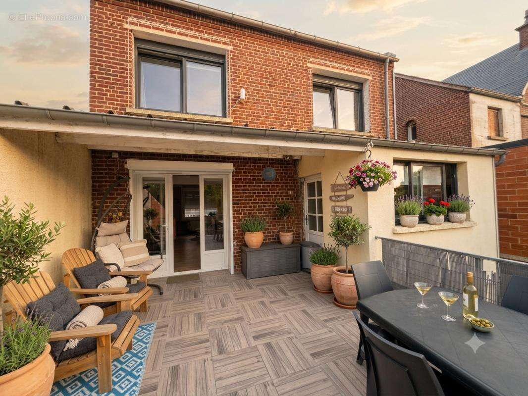 Exclusivité : Charmante Maison "Vanesse" individuelle avec vaste jardin et sous-sol complet ! - photo 10