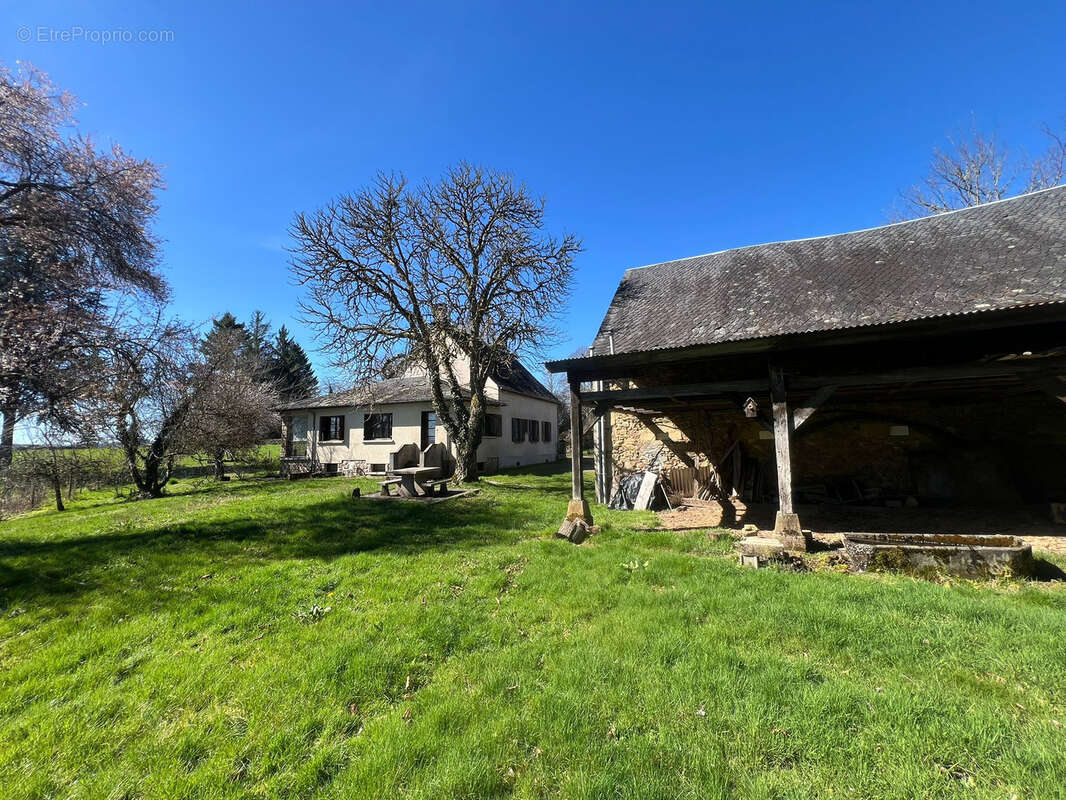 Maison à LAPLEAU