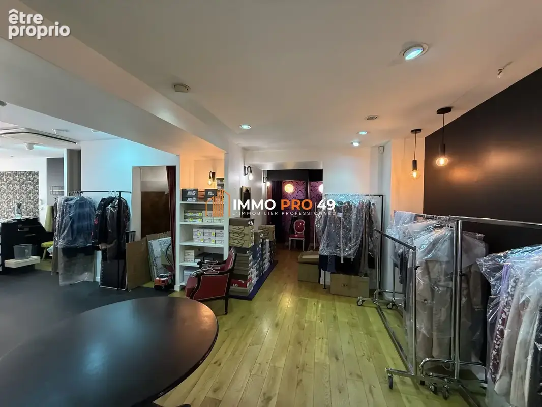 Commerce 130 m² à vendre à Cholet (49300) - photo 6