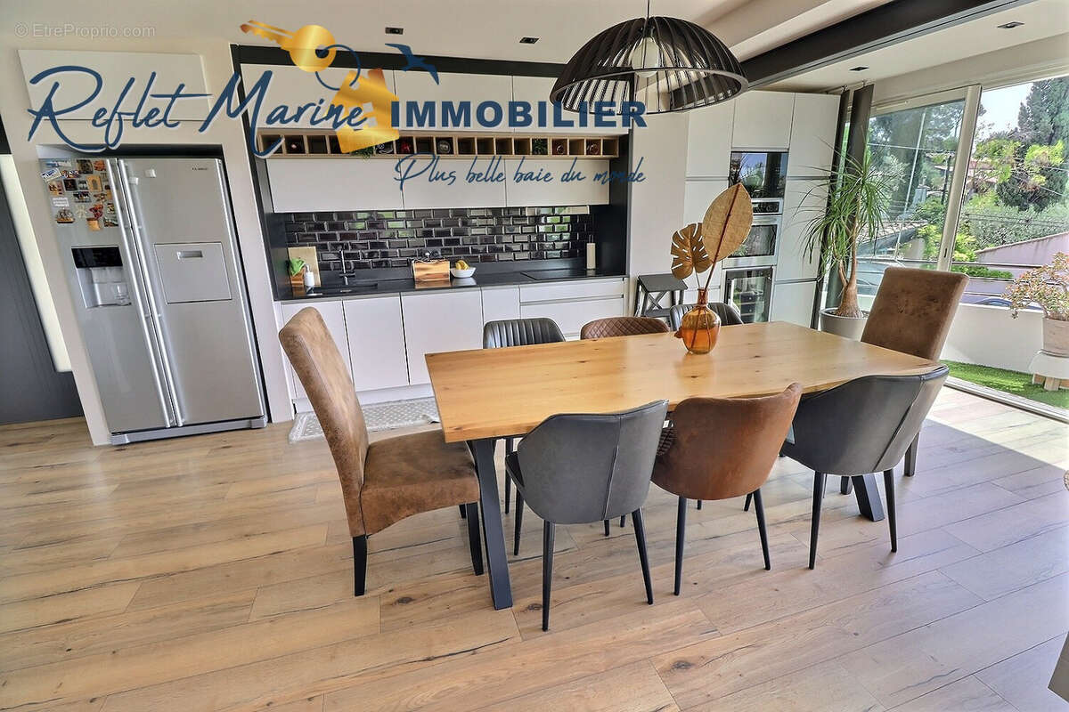 Vue mer et parc des calanques, appartement avec terrasse en vente à La Ciotat - photo 7