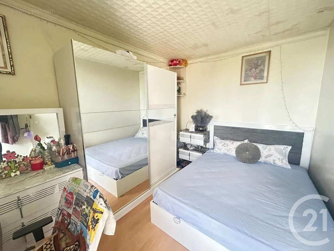 Appartement à GARGES-LES-GONESSE