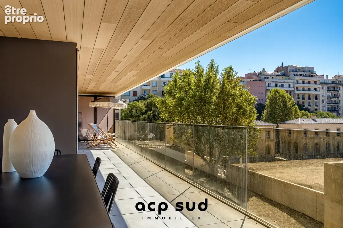 Appartement à MARSEILLE-7E