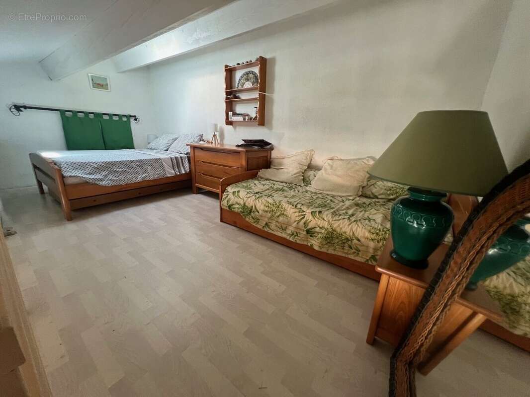 Appt T3 sur 40m² à 400m de la plage - photo 8