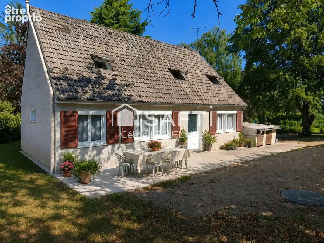 Photo 1 - Maison à HOUDAN