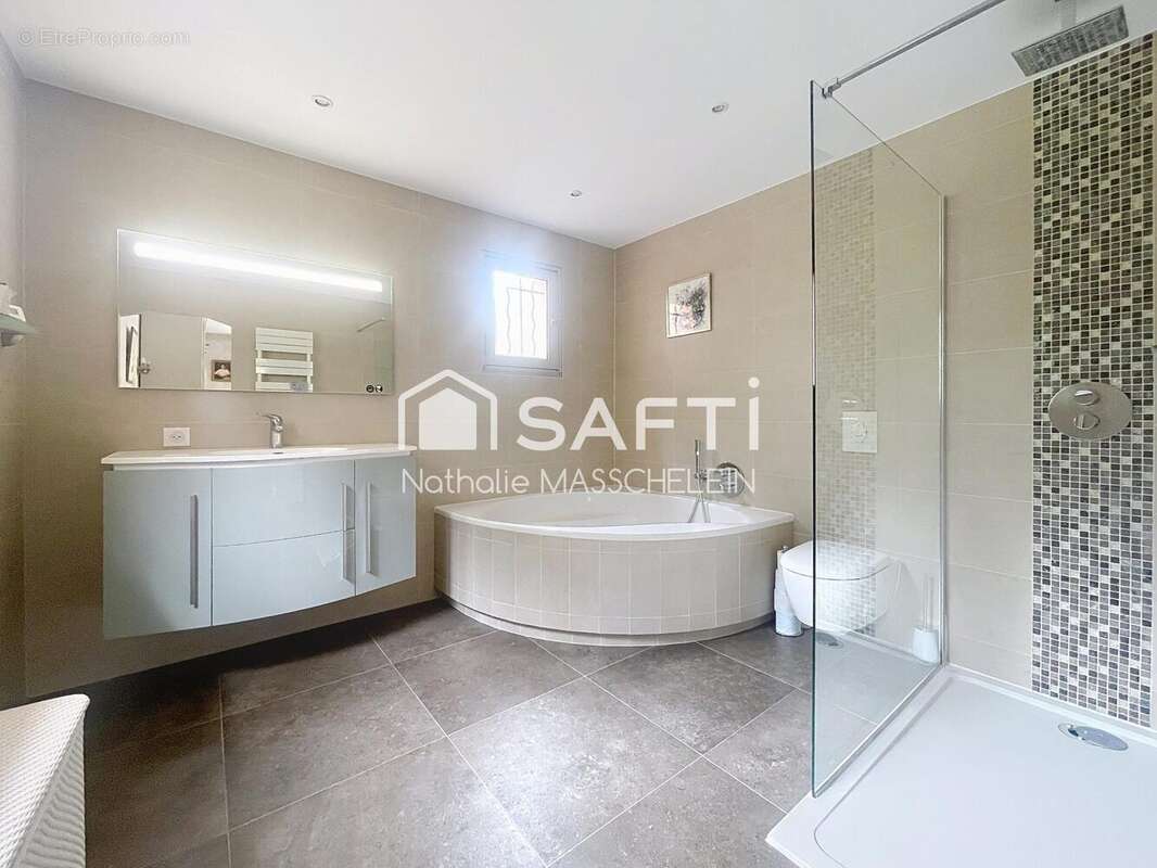 Photo 7 - Maison à BAGNOLS-EN-FORET