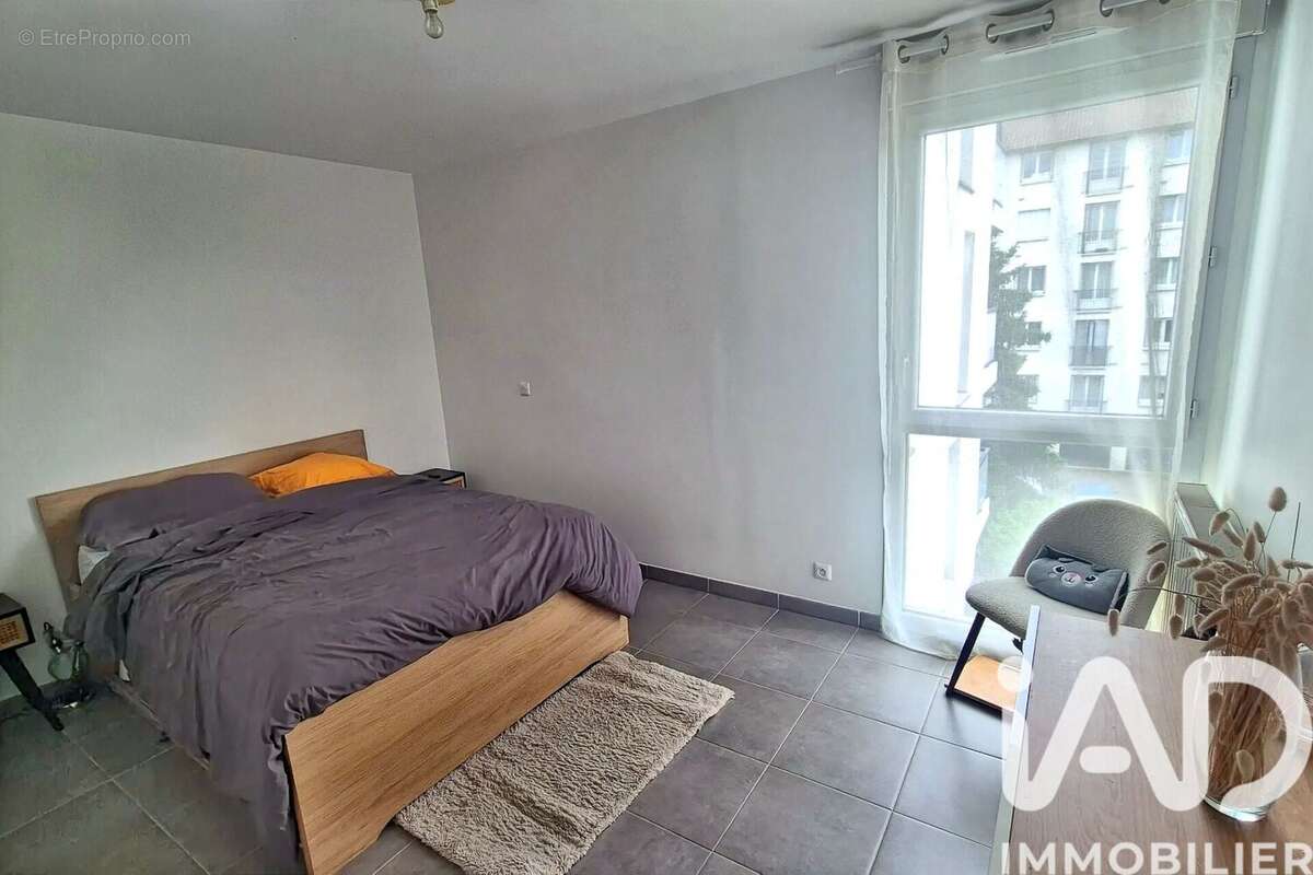 Photo 9 - Appartement à NOISY-LE-SEC