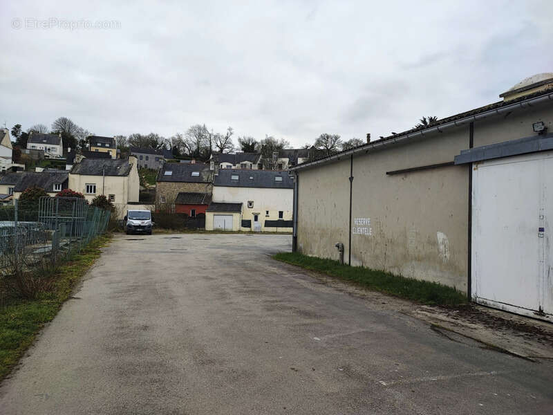 Commerce à DOUARNENEZ