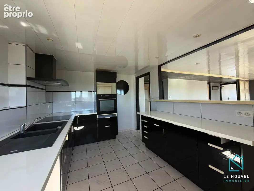 Appartement F2 avec cuisine ouverte quartier Saint-Joseph - photo 4