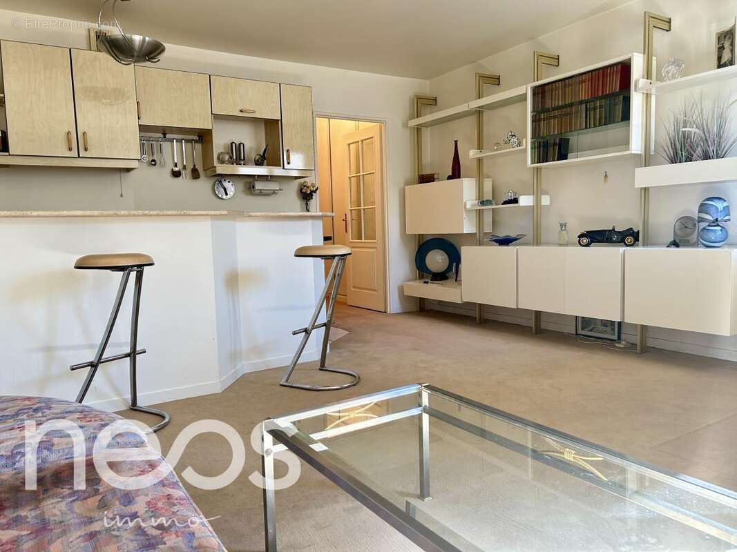 Appartement à LE PERREUX-SUR-MARNE