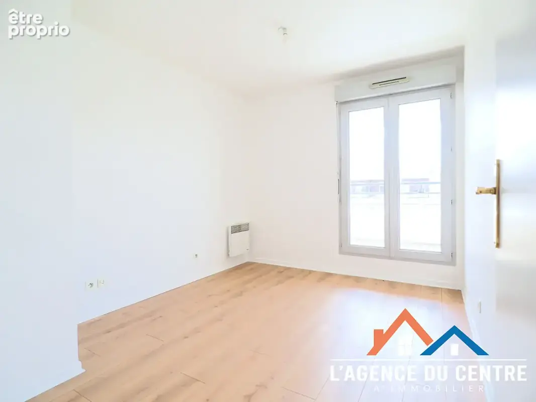 Appartement Proche gare Poissy 3 pièces de 59 m2 - photo 4