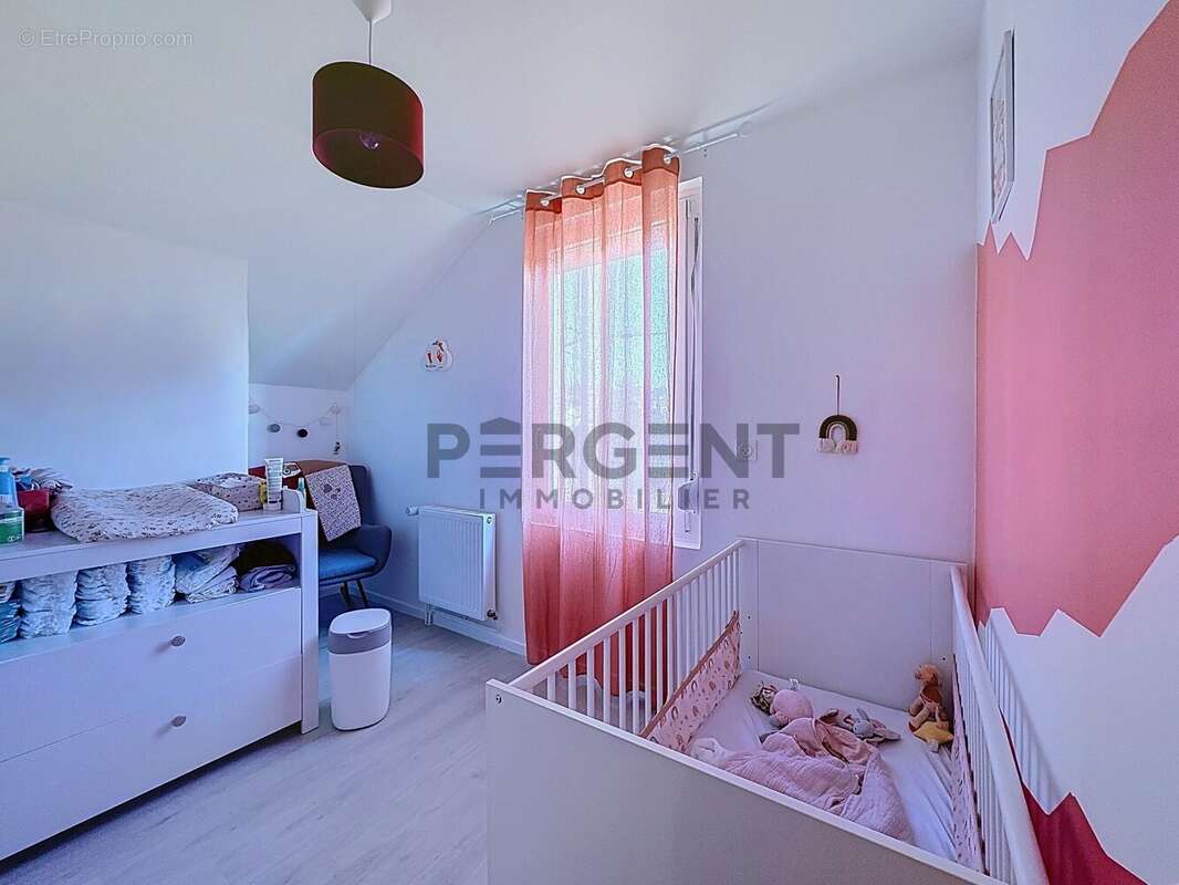 Maison 92 m² à Vivier-Au-Court  - photo 9