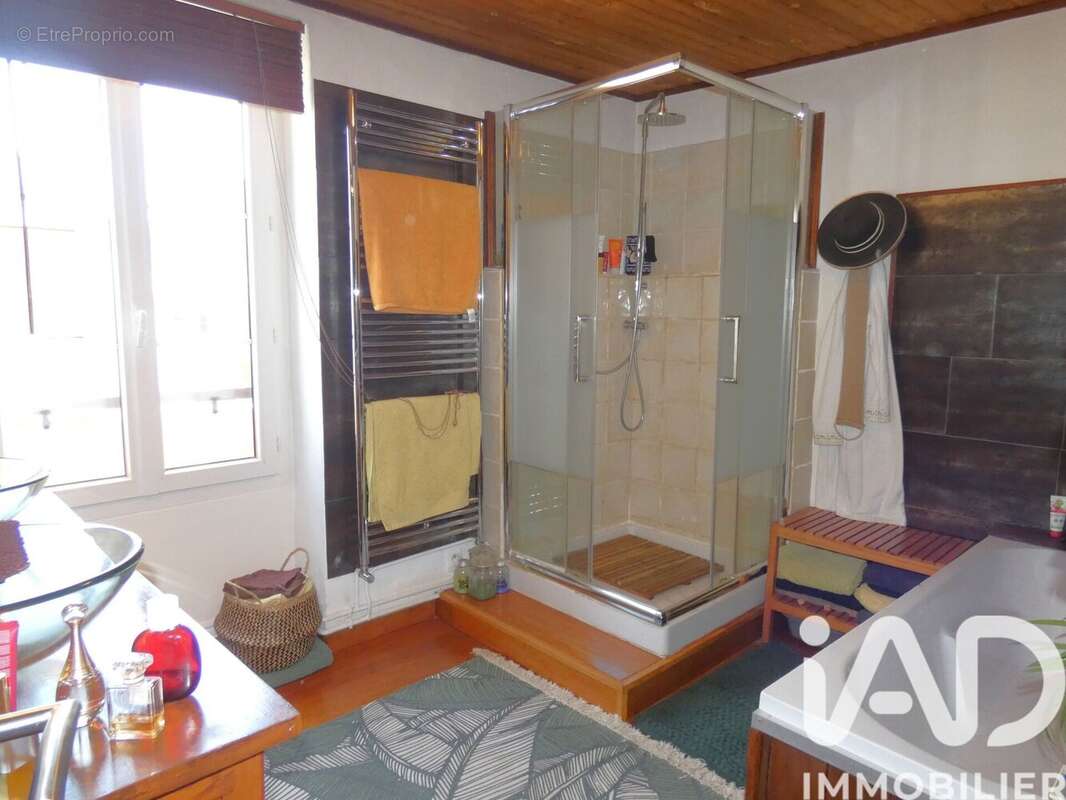 Photo 7 - Maison à VERT