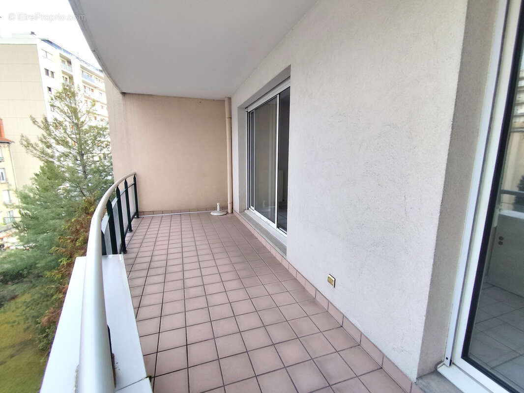 Appartement à CHAMALIERES
