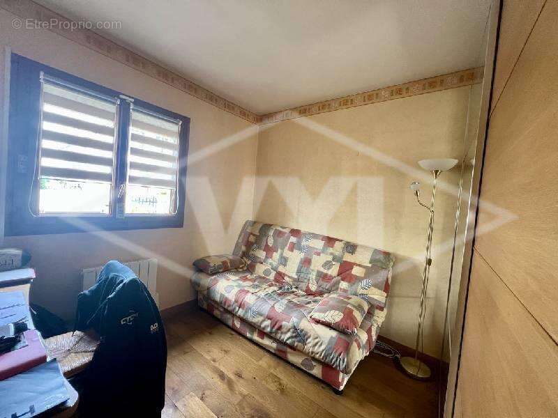 Maison à COMBS-LA-VILLE