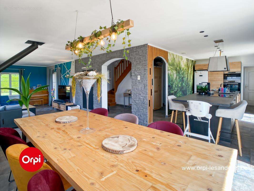 Maison à SAINT-CLAIR-SUR-EPTE