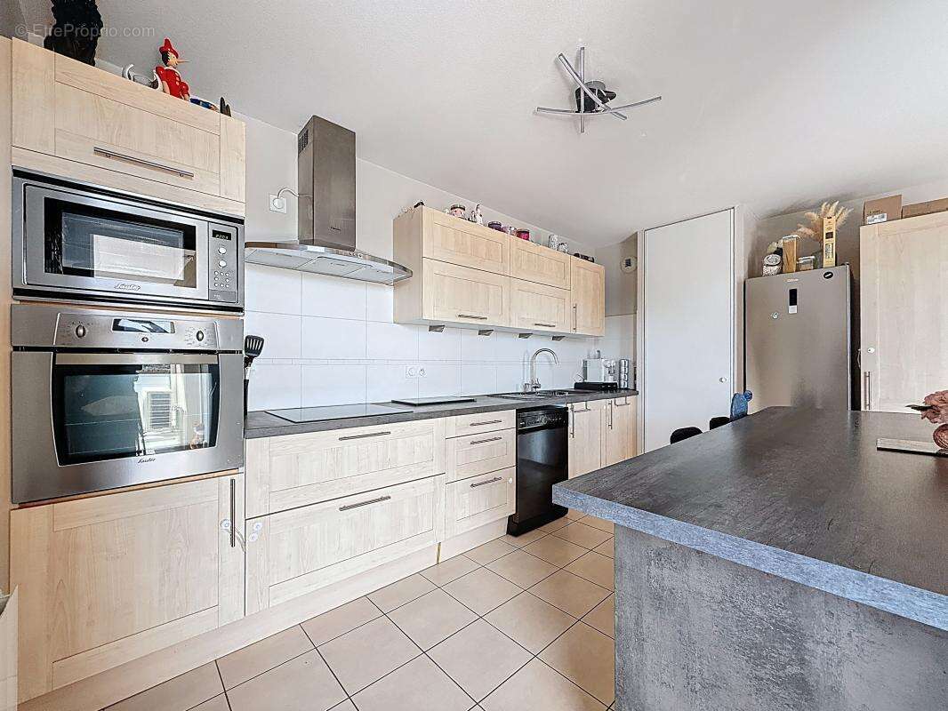 Appartement à GRIGNY