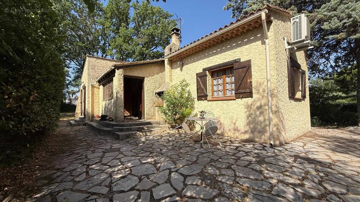 Photo 1 - Maison à VIDAUBAN