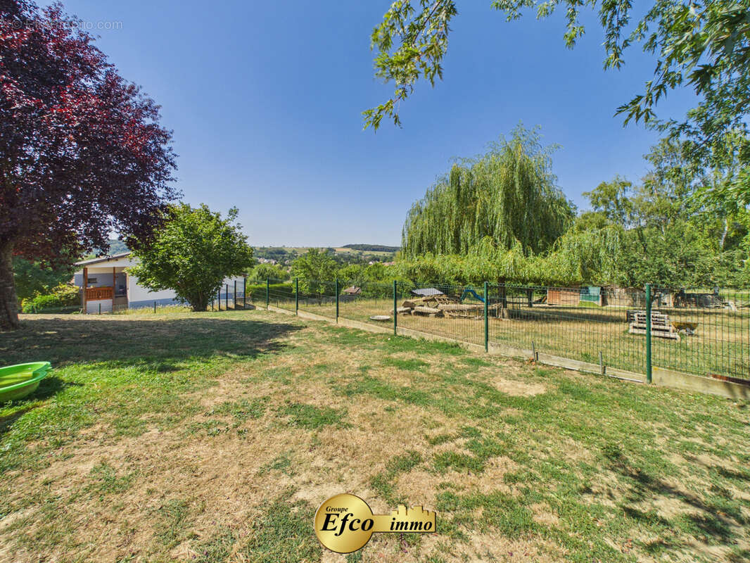 Belle maison Canadienne sur un magnifique terrain - photo 10