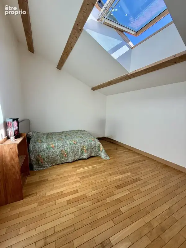 Maison 7 pièces 210 m² à vendre à Sainte-Pazanne (44680) - photo 8
