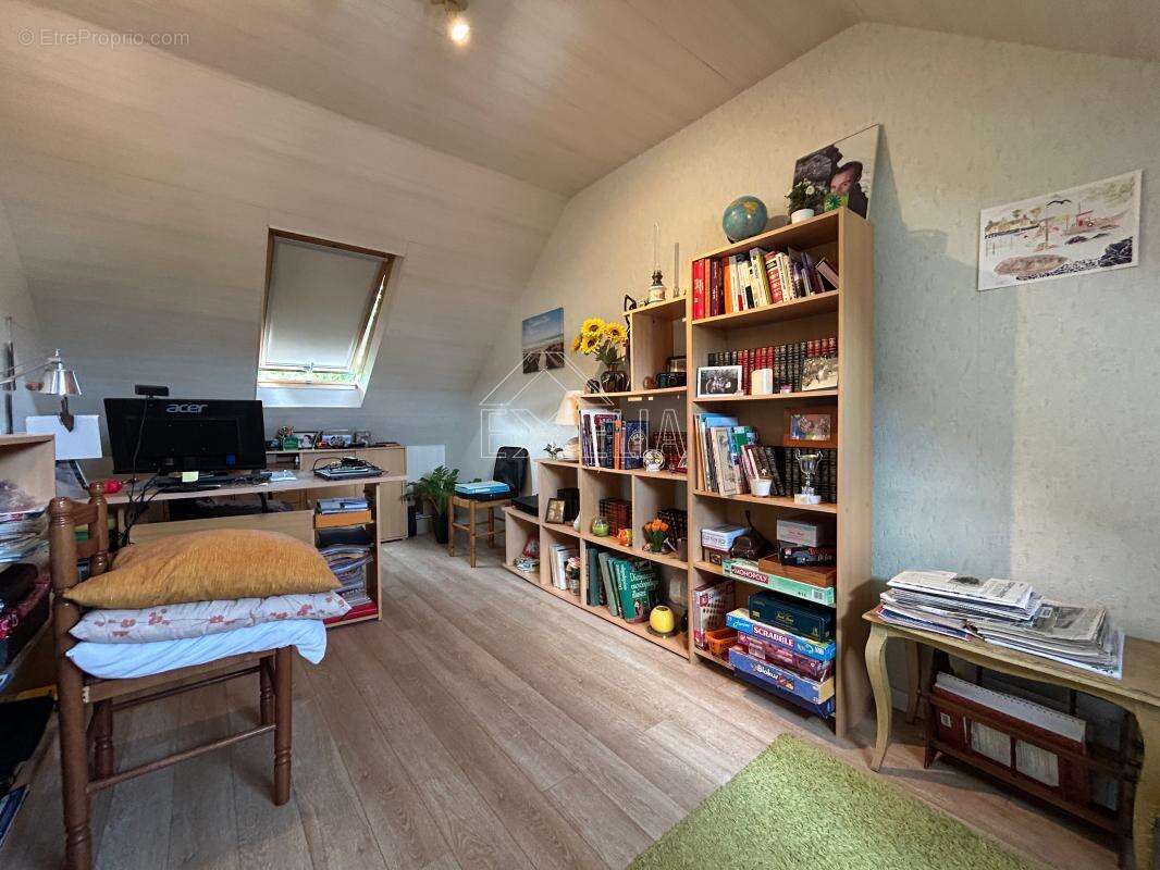 Maison à ROSNY-SUR-SEINE