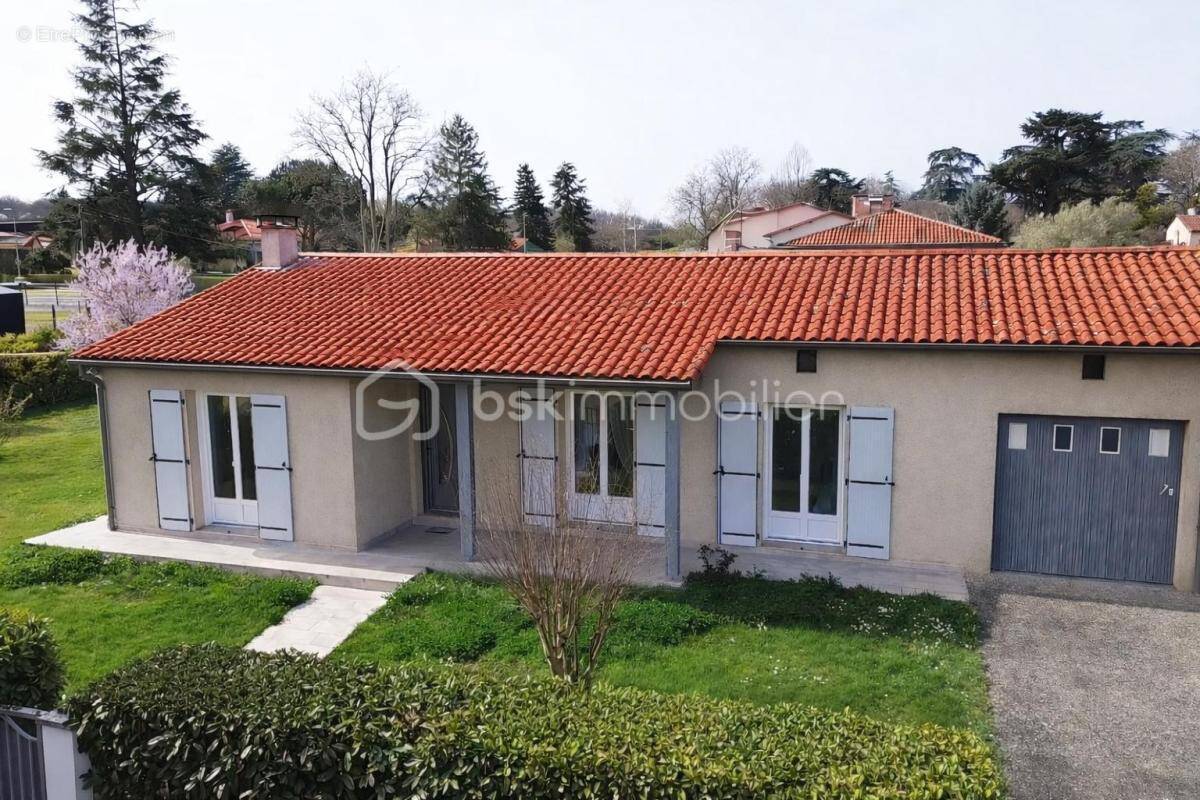 Maison à CAUDECOSTE