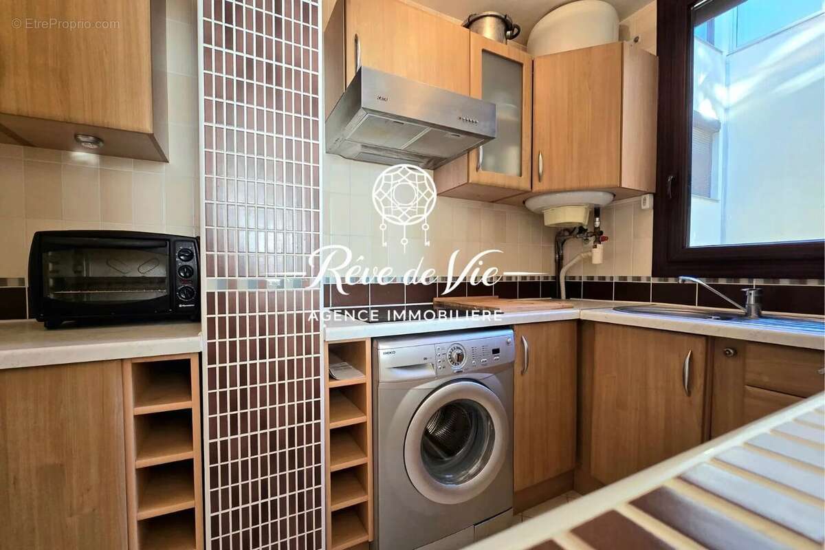 Appartement à BORMES-LES-MIMOSAS