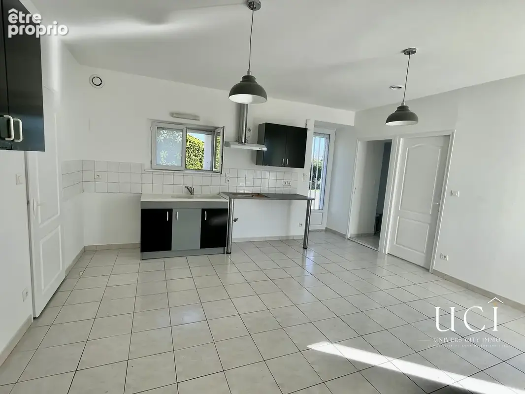 Maison 5 pièces 92 m² à vendre à Saint-Martin-Des-Noyers (85140) - photo 7