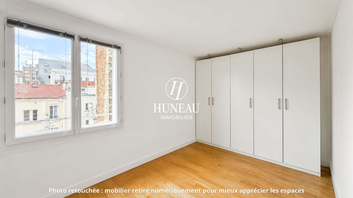 Appartement à PARIS-14E
