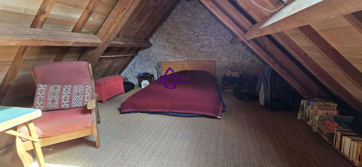 Maison à LA SALVETAT-PEYRALES