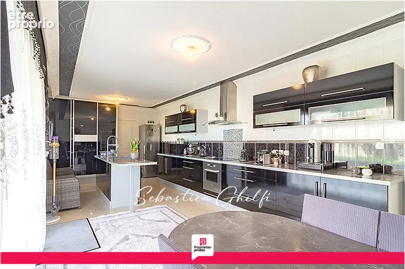 Romorantin grande maison avec 6 chambres, piscine et grand garage - photo 4