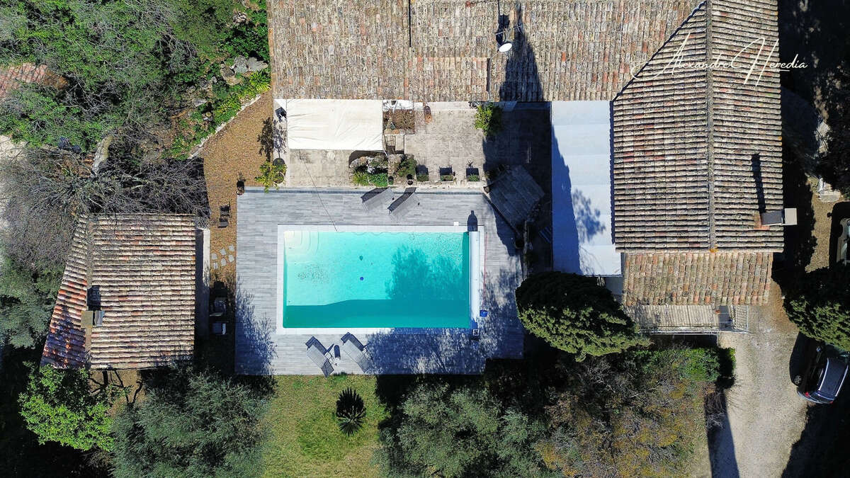 Maison à SAINT-QUENTIN-LA-POTERIE