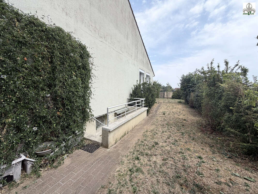 Maison 73 m² à Seurre  - photo 2