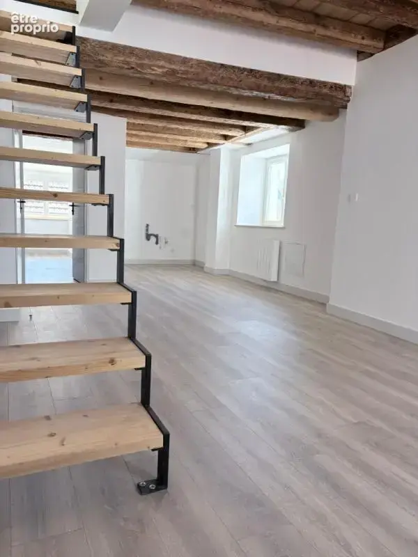Appartement à LONS-LE-SAUNIER
