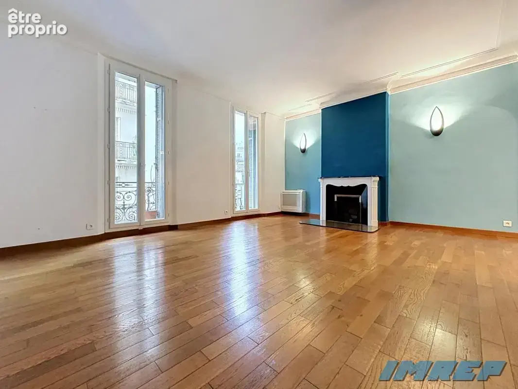 Appartement à MARSEILLE-5E